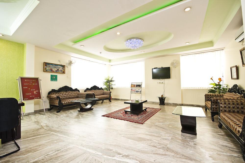Hotel Castle Blue New Delhi Near Igi Airport Buitenkant foto
